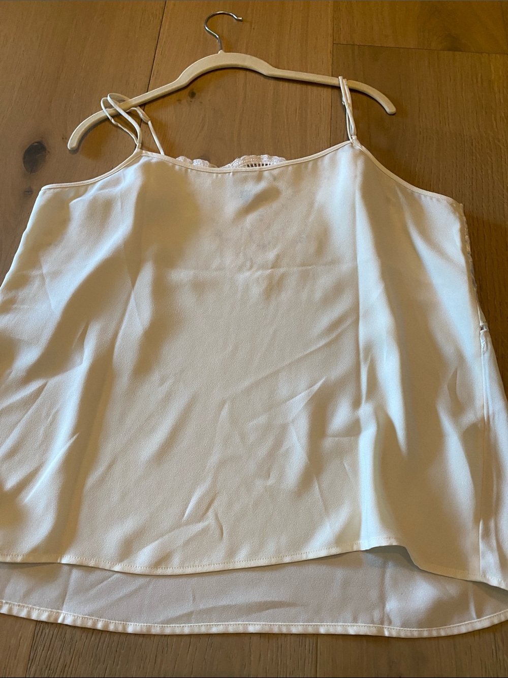 CAbi Ivory Lace-Trim Camisole NWOT - Picture 6 of 6
